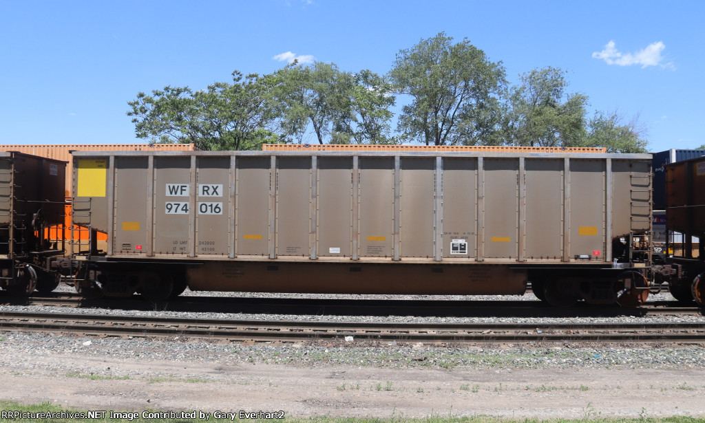 WFRX 974016 - Wells Fargo Rail